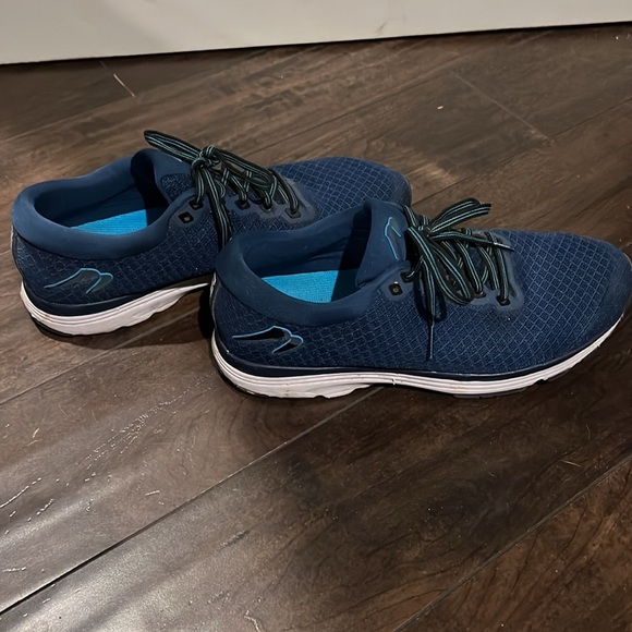 Newton Fusion Running Shoes size 9.5 women’s in Dark Blue - Picture 6 of 11